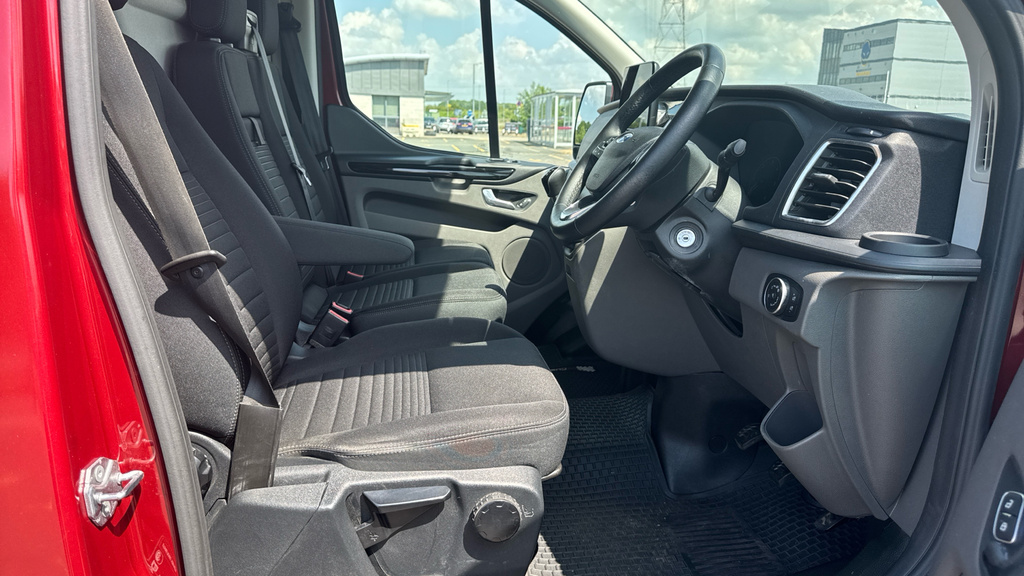 Ford Transit Custom Limited WD70CCA Red #6