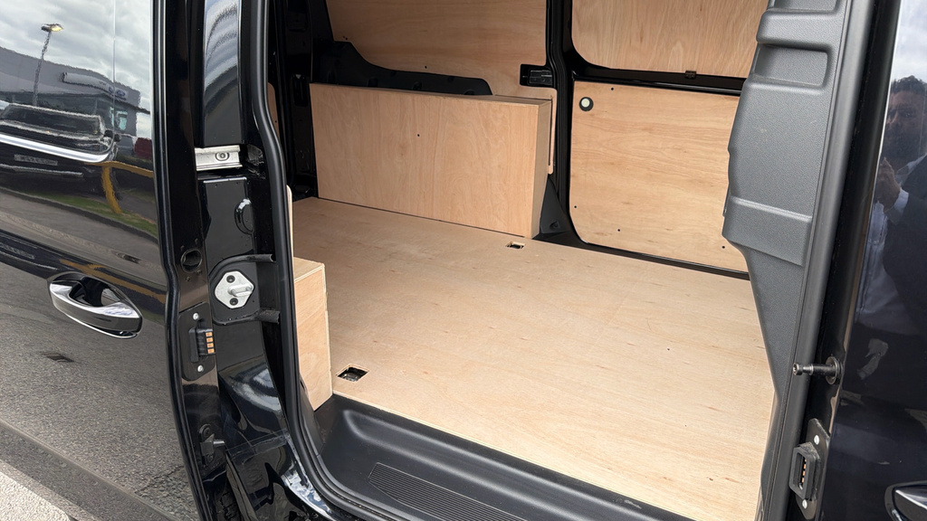 Ford Transit Connect Limited Black #5