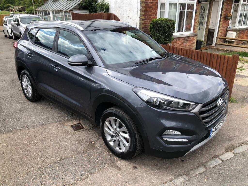 Hyundai Tucson 1.6 Gdi Blue Drive Se Nav Euro 6 S S GX67FMY Grey #2