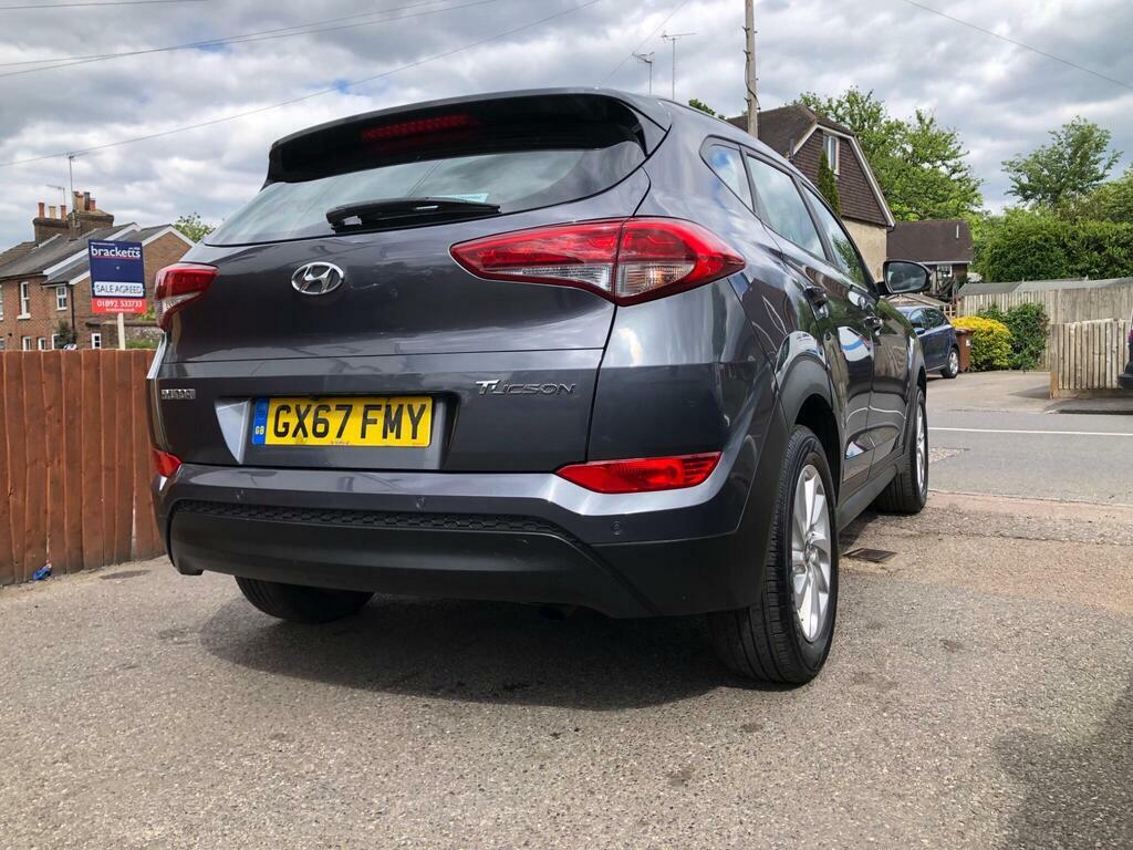 Hyundai Tucson 1.6 Gdi Blue Drive Se Nav Euro 6 S S GX67FMY Grey #6