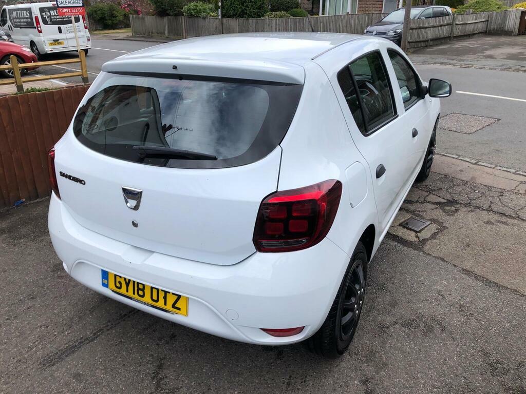 Dacia Sandero 1.0 Sce Ambiance Euro 6 GY18OTZ White #5