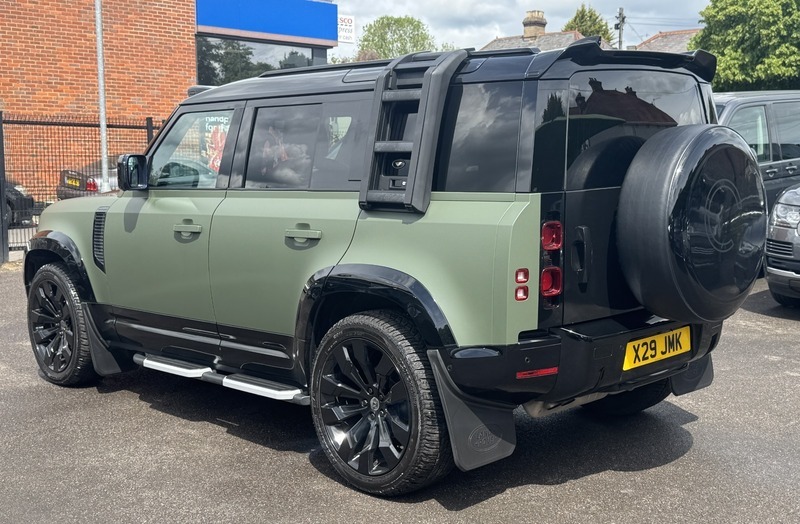 Land Rover Defender 2.0 Sd4 Se Suv Silver #3