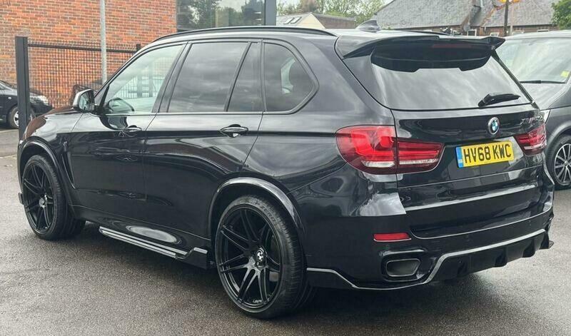 BMW X5 3.0 M50d Suv HV68KWC Black #3