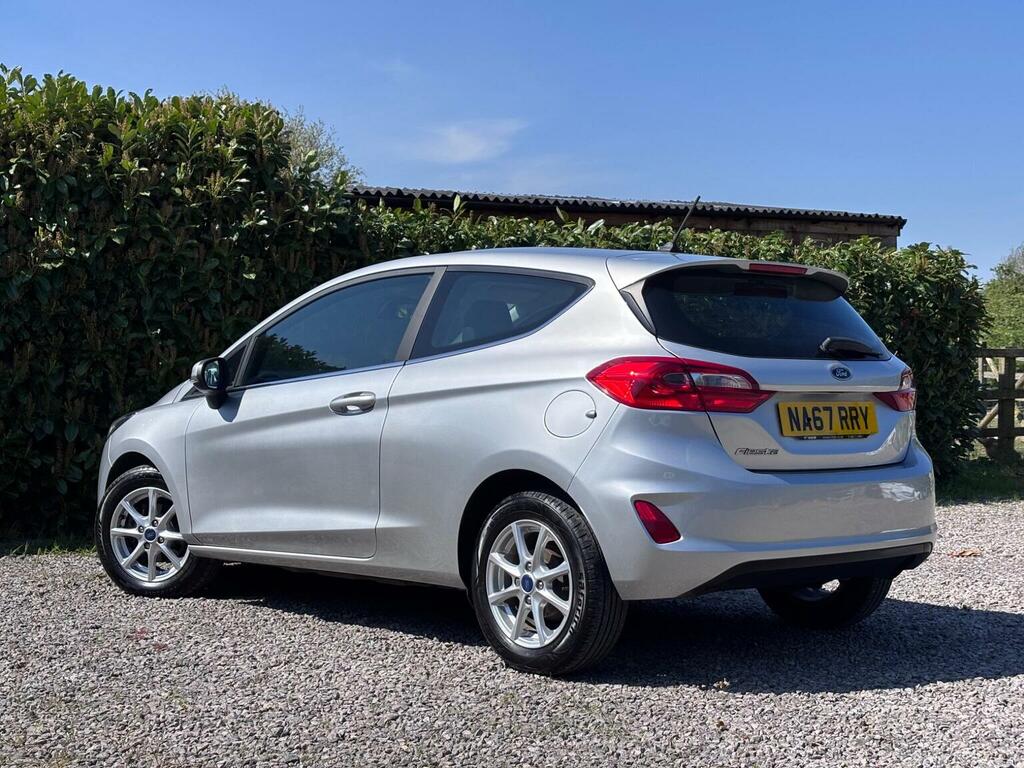 Ford Fiesta Hatchback 1.1 Ti-vct Zetec Euro 6 Ss 2017 NA67RRY Silver #6