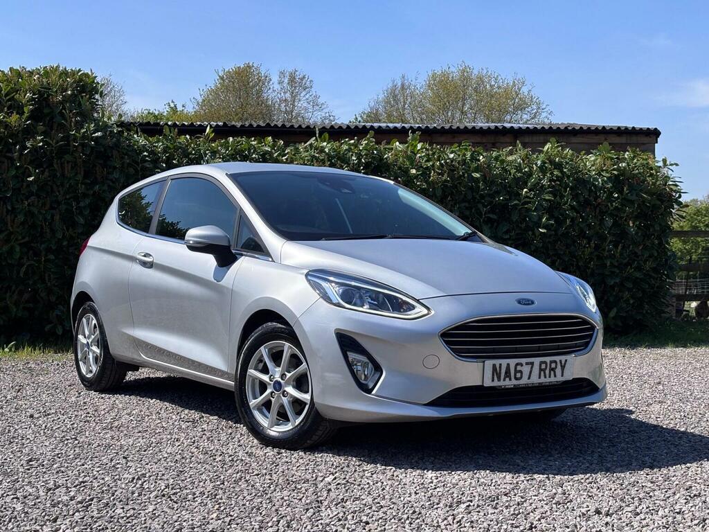 Ford Fiesta Hatchback 1.1 Ti-vct Zetec Euro 6 Ss 2017 NA67RRY Silver #4