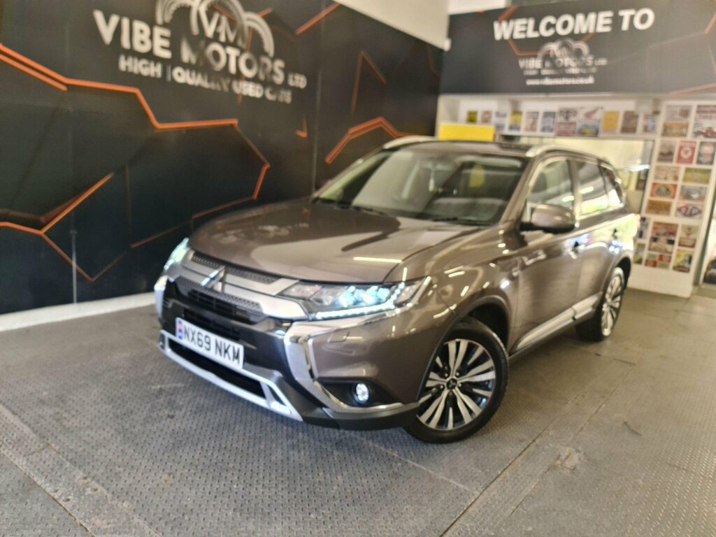 Mitsubishi Outlander 2.0 Mivec Exceed Cvt 4Wd Euro 6 Ss Brown
