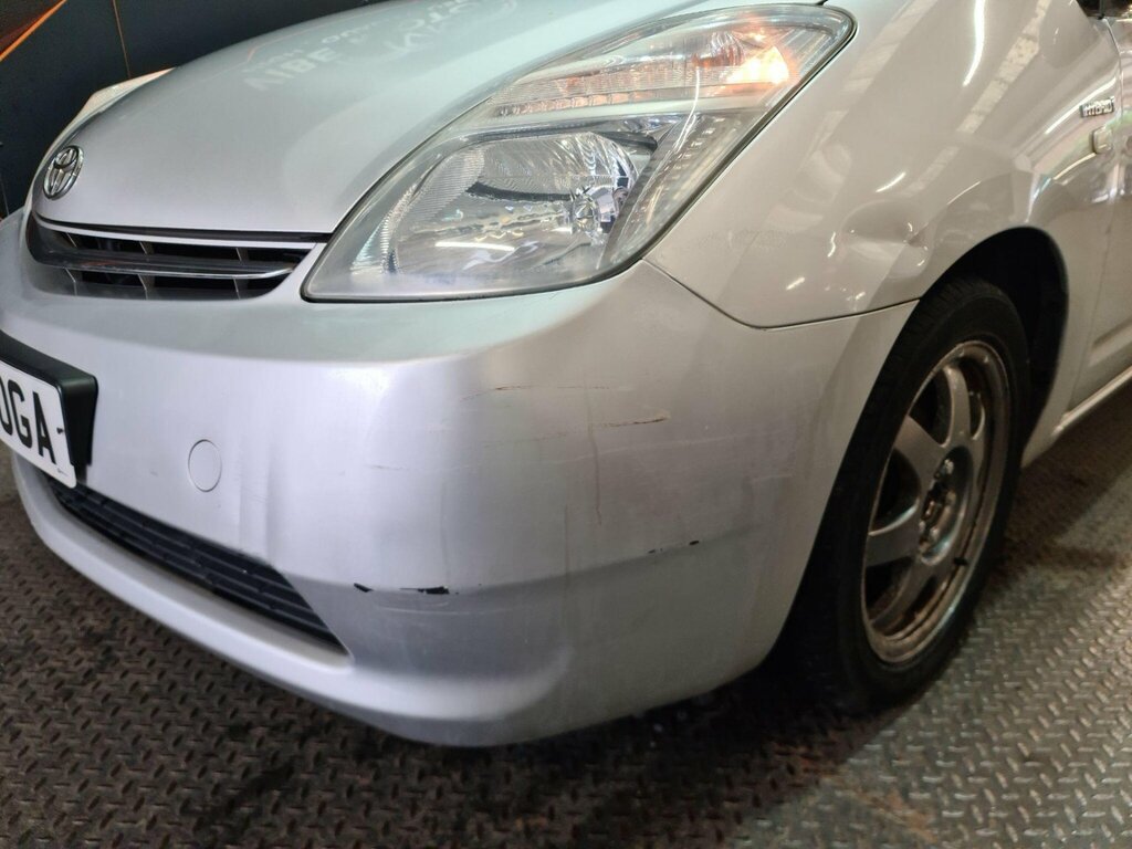 Toyota Prius 1.5 T4 Cvt Silver #22