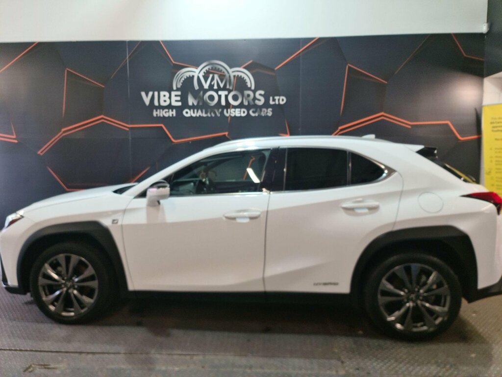Lexus UX 2.0 250H F Sport E-cvt Euro 6 Ss LL21FBF White #4