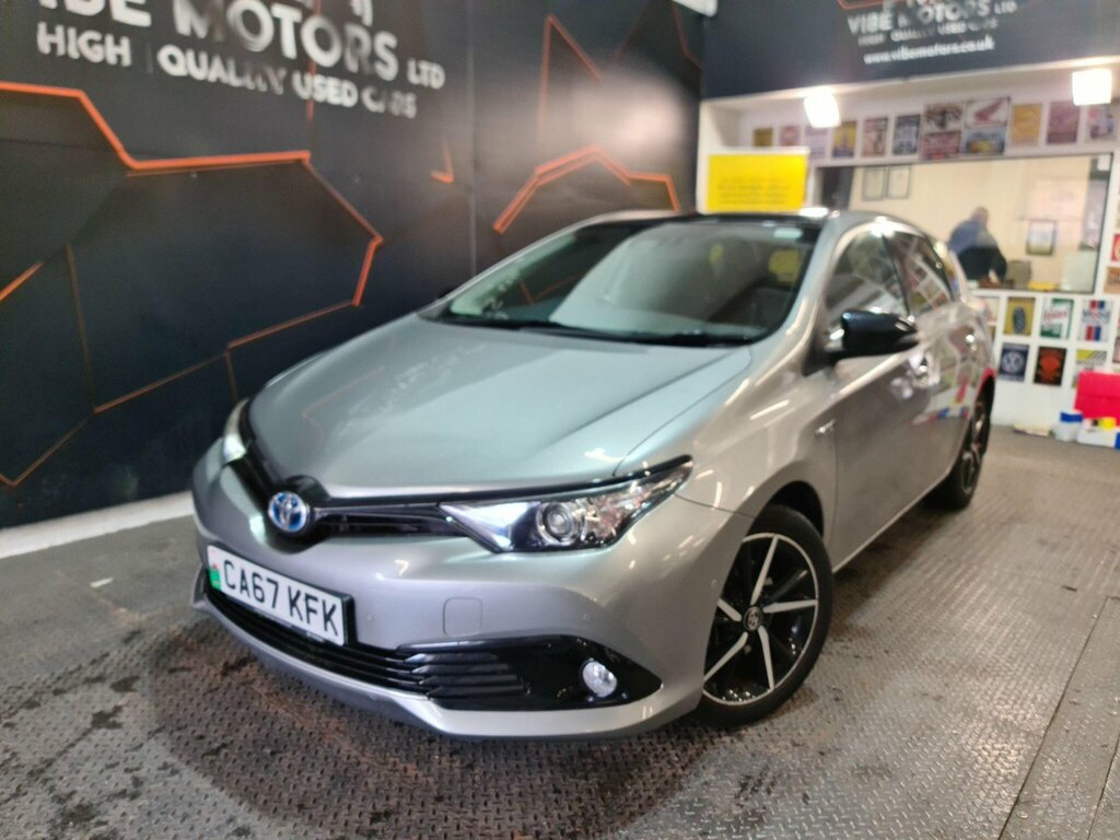 Toyota Auris 1.8 Vvt-h Design Cvt Euro 6 Ss Grey