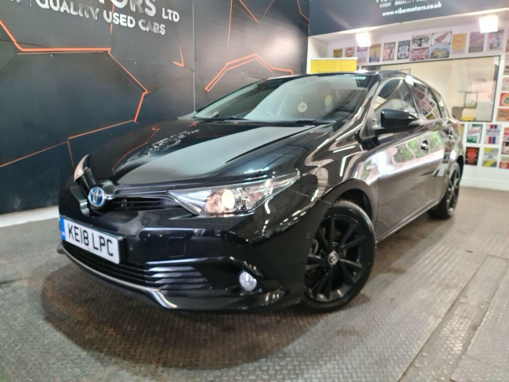 Toyota Auris 1.8 Vvt-h Design Cvt Euro 6 Ss Black