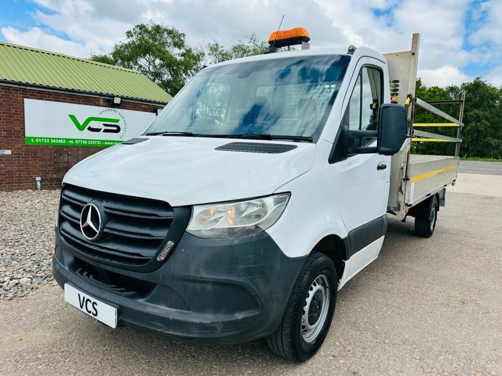 Mercedes-Benz Sprinter 2L Progressive BP70OKG White #3