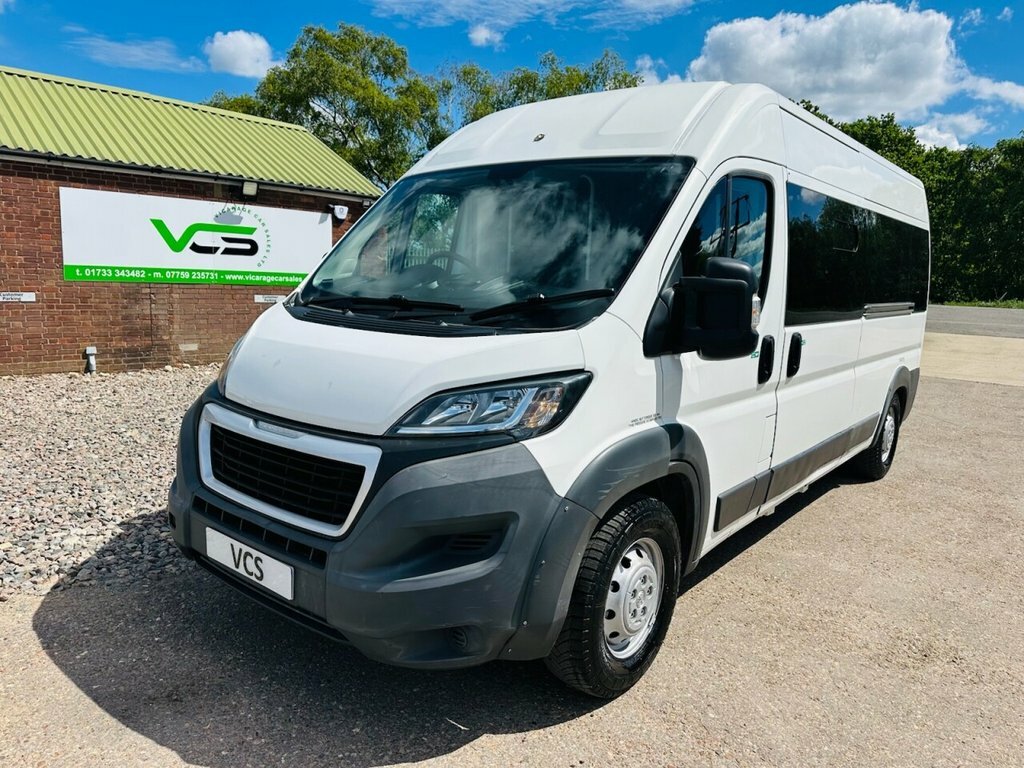 Peugeot Boxer 2.2L Null YJ65HSK White #2