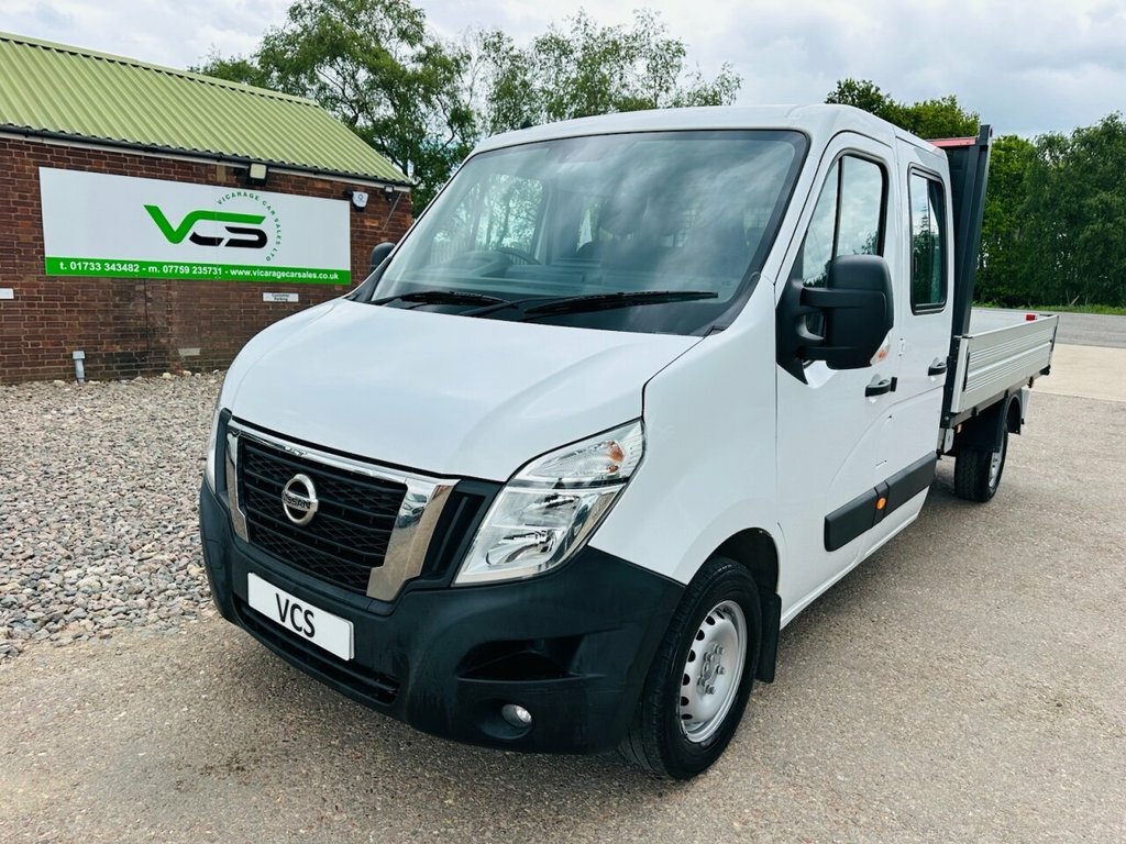 Nissan NV400 2.3L Tekna White