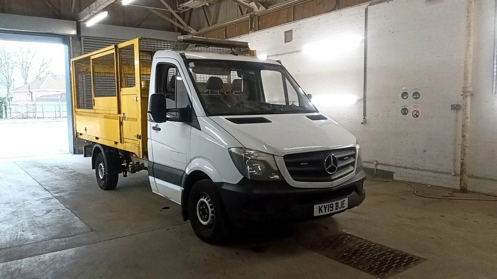 Mercedes-Benz Sprinter 2.1L Null White