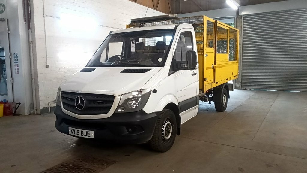 Mercedes-Benz Sprinter 2.1L Null KY19BJE White #2