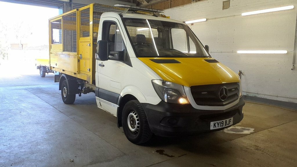 Mercedes-Benz Sprinter 2.1L Null White