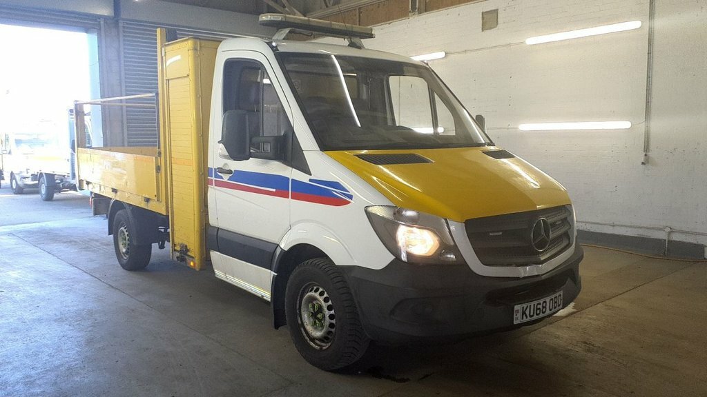 Mercedes-Benz Sprinter 2.1L Null White