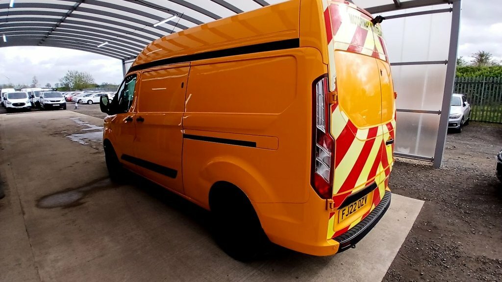 Ford Transit Custom 2L Trend FJ22OZV White #2