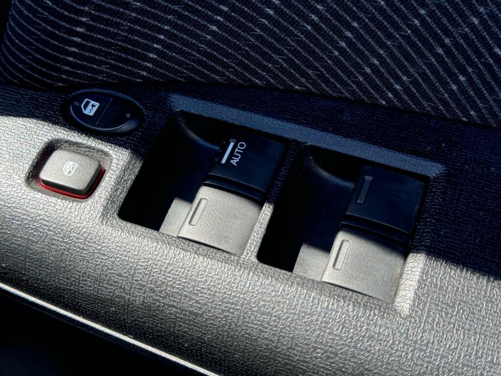 Honda Freed  Blue #11