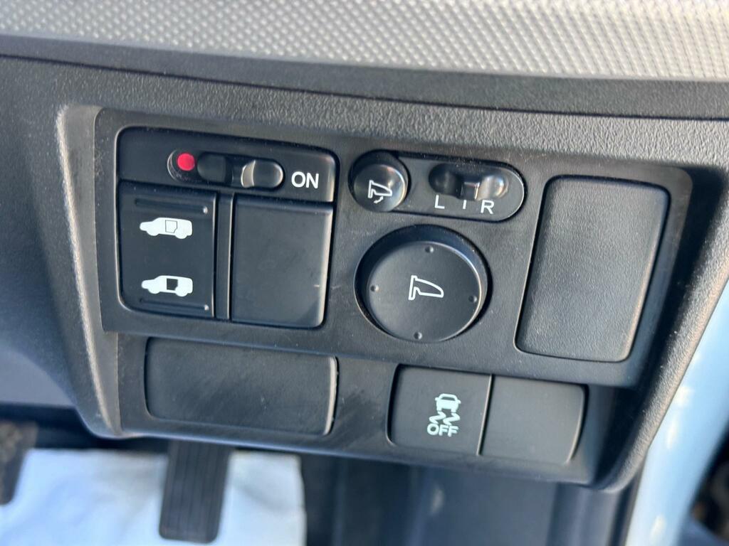 Honda Freed  Blue #9
