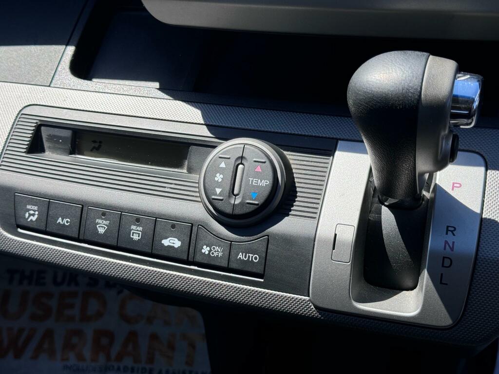 Honda Freed  Blue #8
