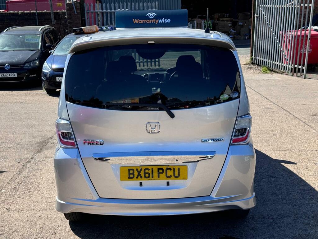 Honda Freed 1.5 Hybrid 7 Seats BX61PCU Silver #6