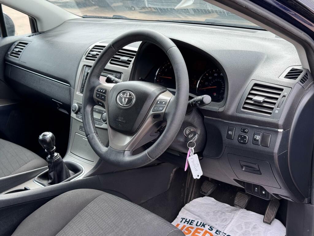 Toyota Avensis Tr Valvematic Blue #4