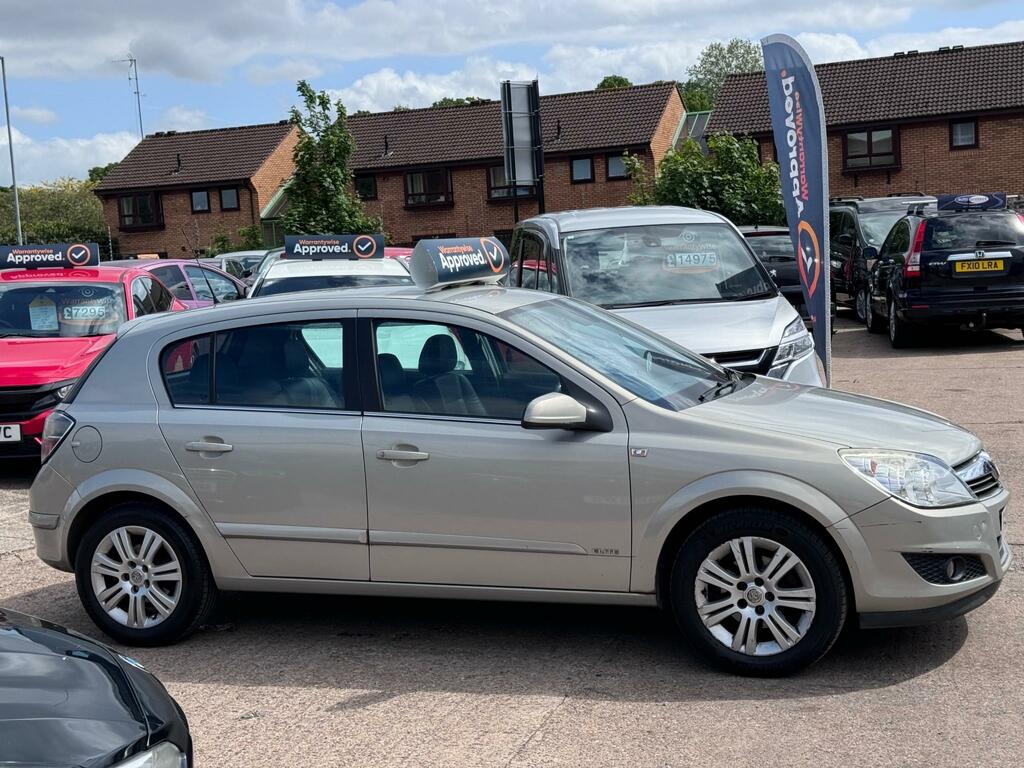 Vauxhall Astra Elite Auto Beige #5