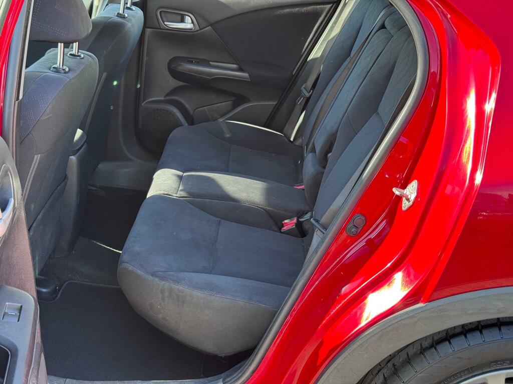Honda Civic I-vtec Es Red #2