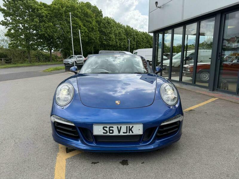 Porsche 911 3.4 991 Carrera Convertible Blue