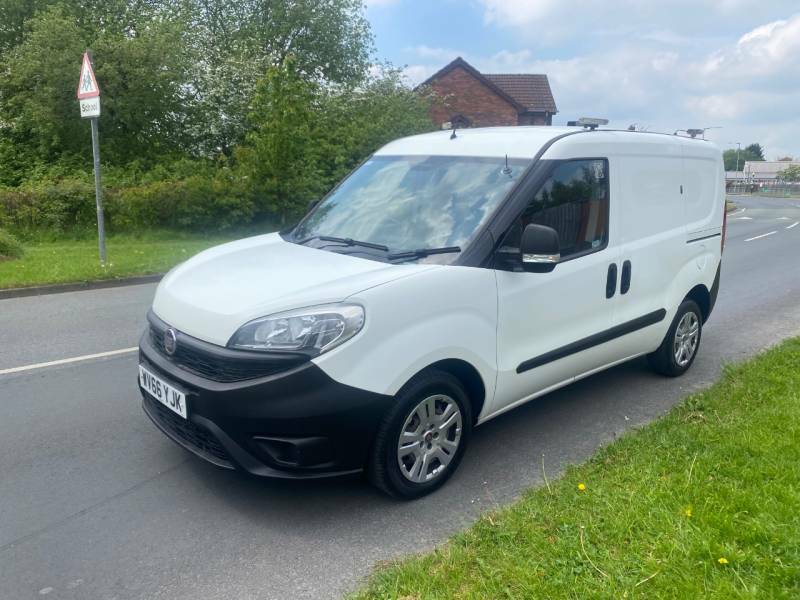 Fiat Doblo Doblo 16V Multijet White #2