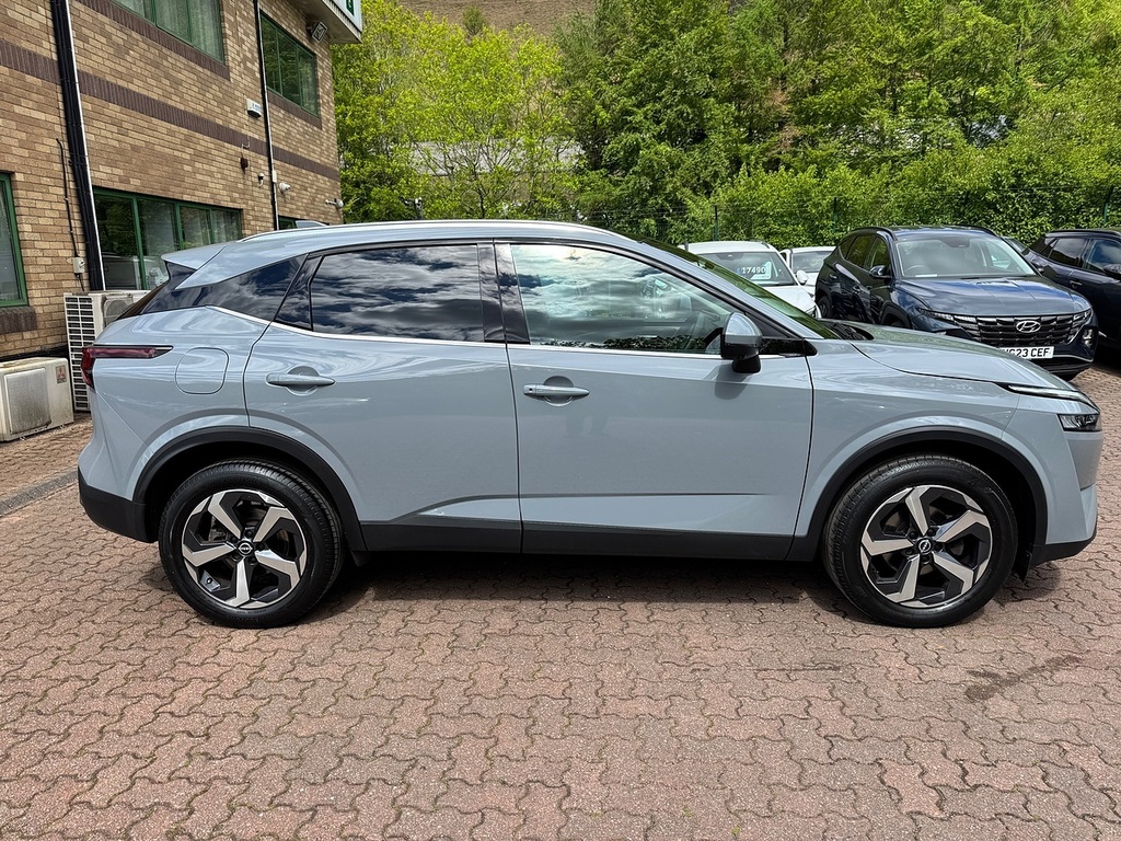 Nissan Qashqai Dig-t Mhev N-connecta Glass Roof NC73DUV Grey #4
