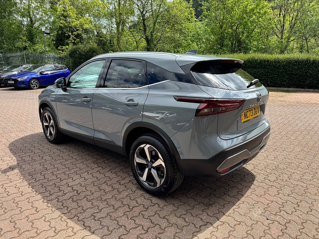 Nissan Qashqai Dig-t Mhev N-connecta Glass Roof NC73DUV Grey #3