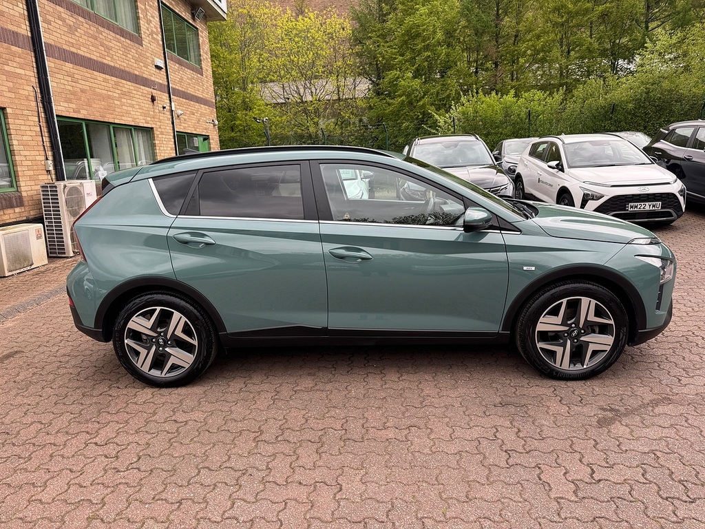 Hyundai Bayon T-gdi Mhev Premium PN23XHV Green #4