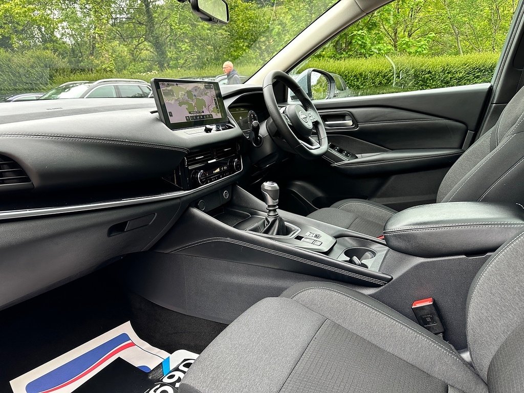 Nissan Qashqai Dig-t Mhev N-connectaglass Roof PY73KKX Grey #2
