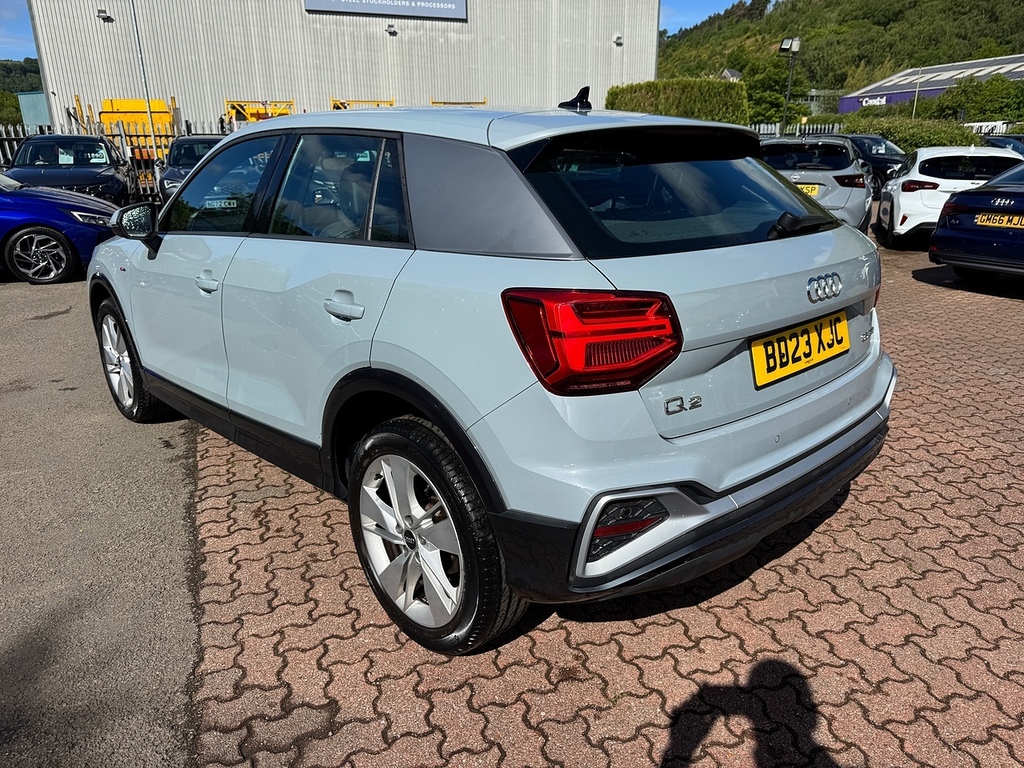 Audi Q2 Tfsi Cod S Line BD23XJC Grey #3
