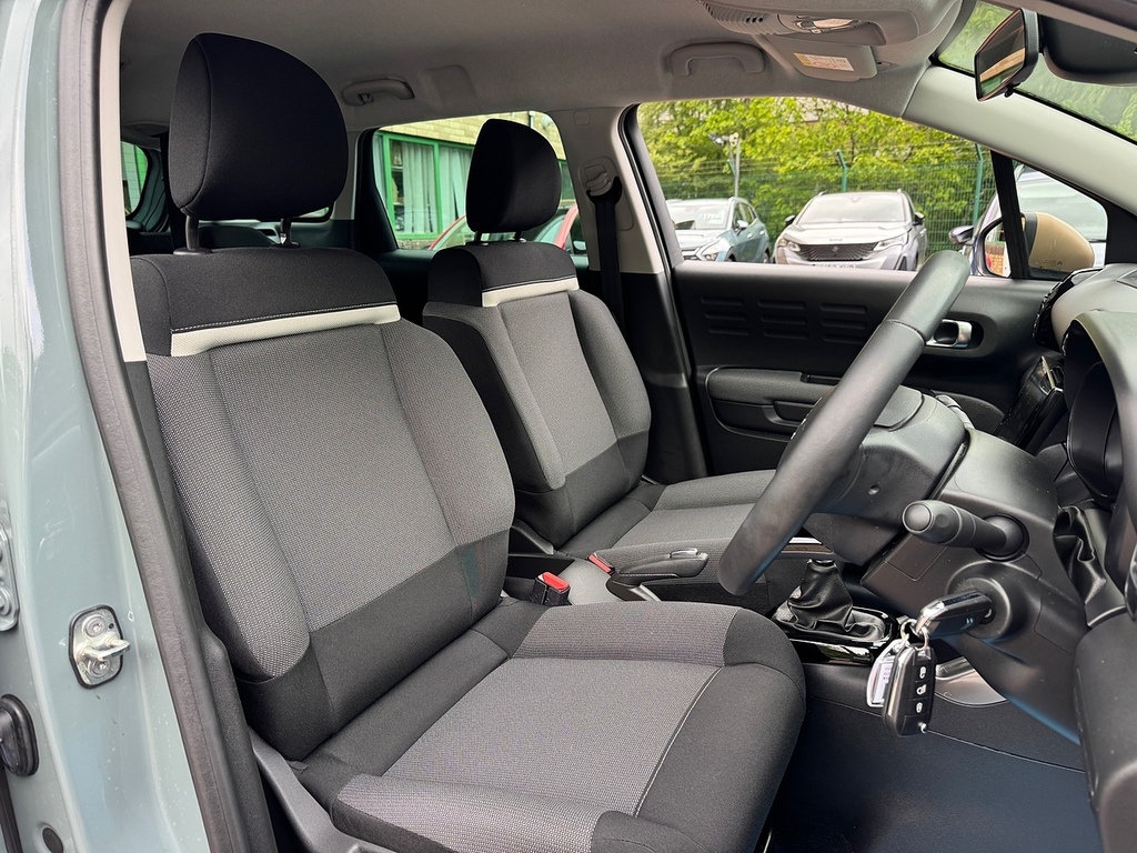 Citroen C3 Aircross Puretech C-series Edition YT23UXF Grey #2