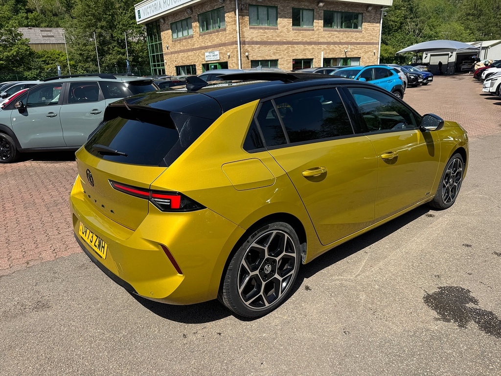 Vauxhall Astra Turbo Ultimate OV73ZWH Yellow #5