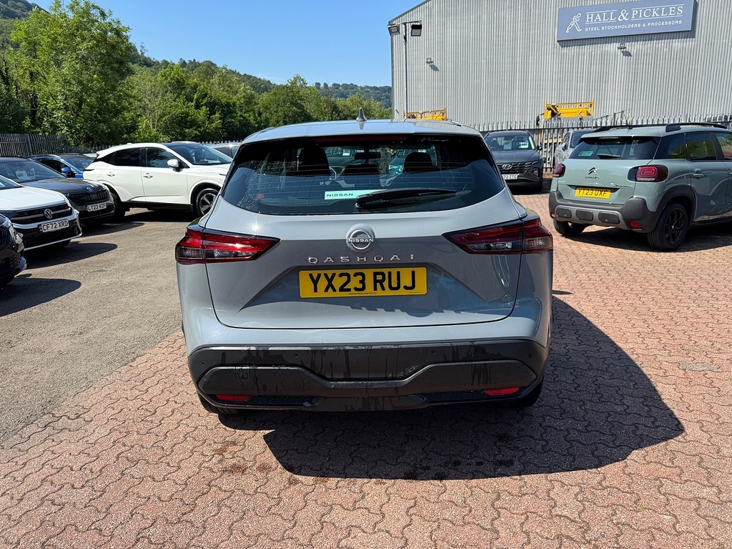 Nissan Qashqai Dig-t Mhev Acenta Premium YX23RUJ Grey #6