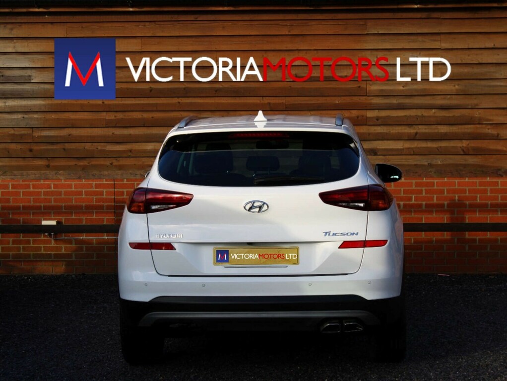 Hyundai Tucson 1.6 Tgdi 177 Se Nav 2Wd Dct Estate White #3
