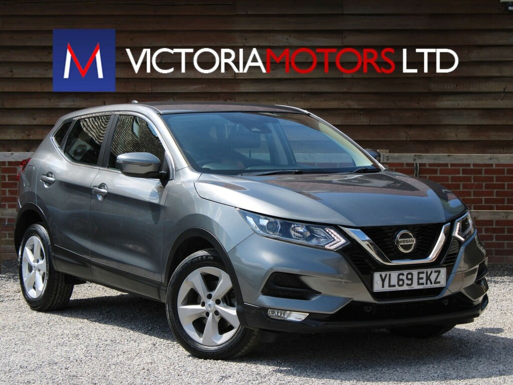 Nissan Qashqai 1.3 Dig-t Acenta Premium Hatchback Manu Grey