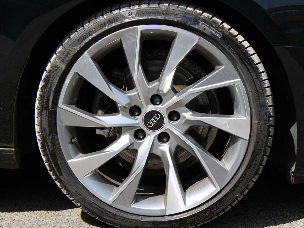 Audi A4 35 Tdi S Line S Tronic Estate YD71DEU Black #5