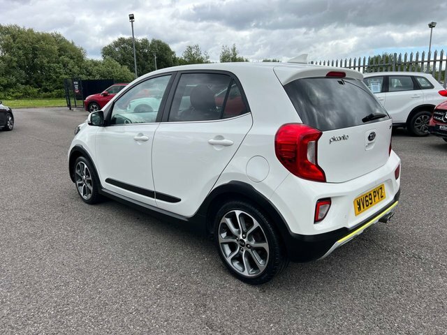 Kia Picanto X-line Hatchback WV69PYZ White #6