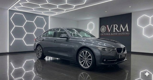 BMW 3 Series 320I Luxury Saloon Grey
