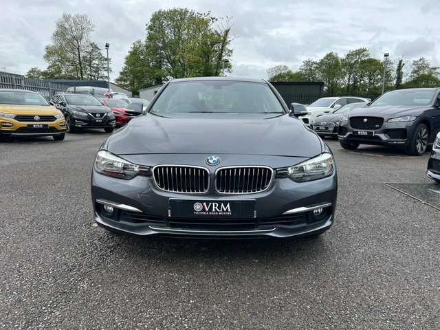 BMW 3 Series 320I Luxury Saloon Grey #4