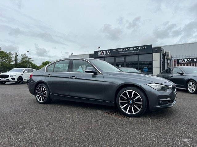 BMW 3 Series 320I Luxury Saloon Grey #2