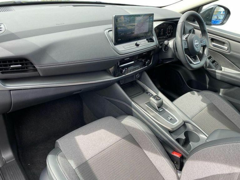 Nissan Qashqai Dig-t N-connecta SA25XYL Black #3