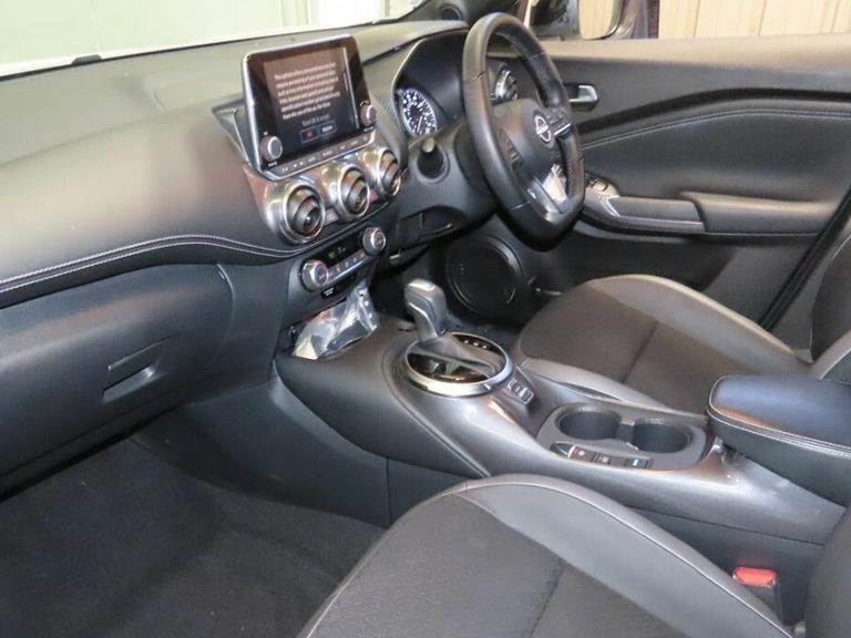 Nissan Juke N-connecta DU24BXF White #2