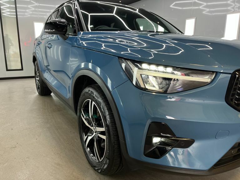 Volvo XC40 B3 Plus Mhev SD23YWJ Blue #3