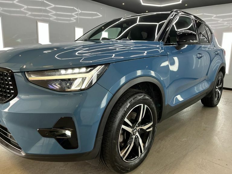 Volvo XC40 B3 Plus Mhev SD23YWJ Blue #6